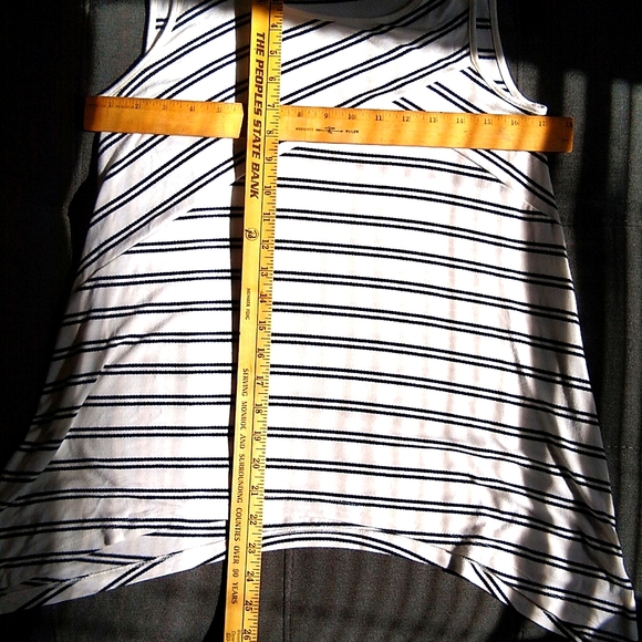 black and white tank top Size Small - Picture 6 of 8